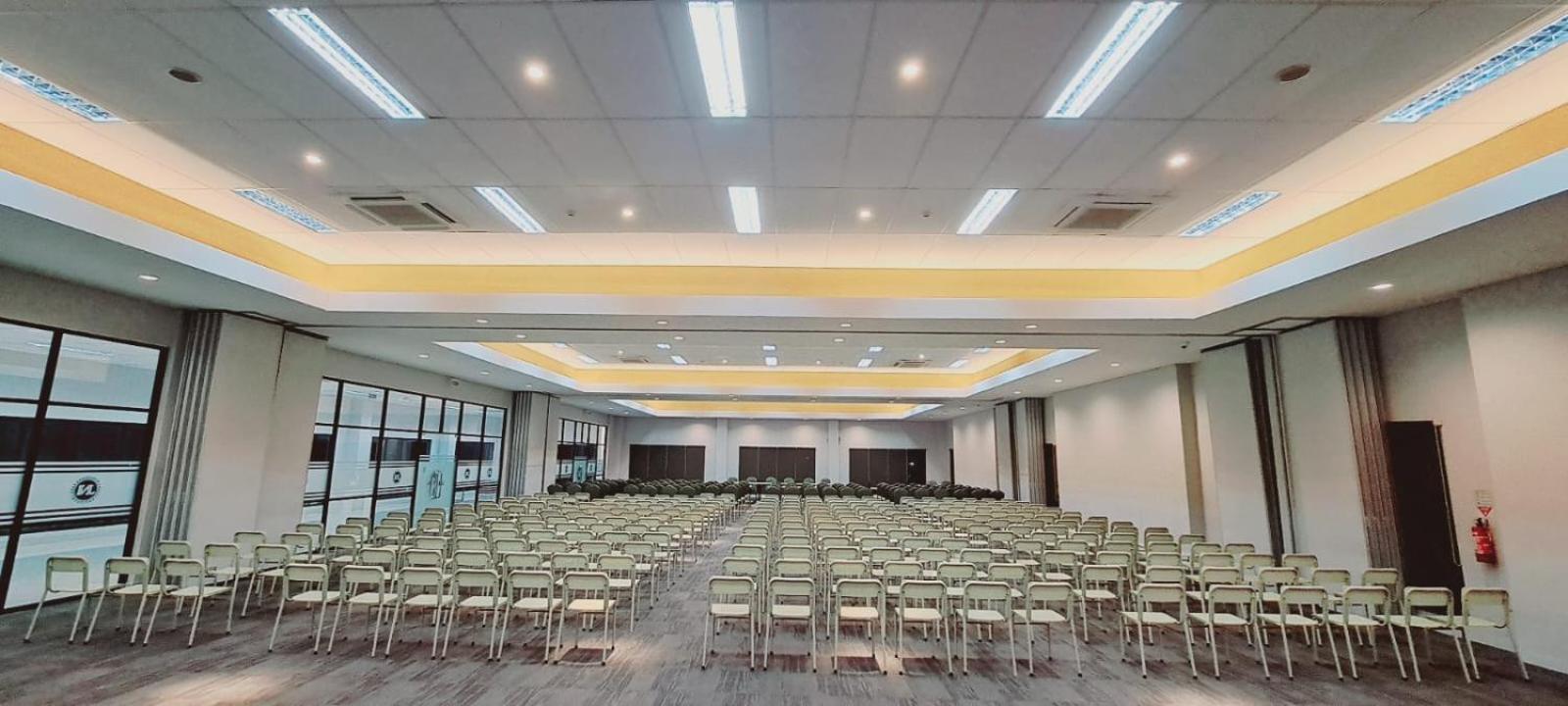 Tos Hotel & Convention Center Tangerang Powered By Archipelago ภายนอก รูปภาพ