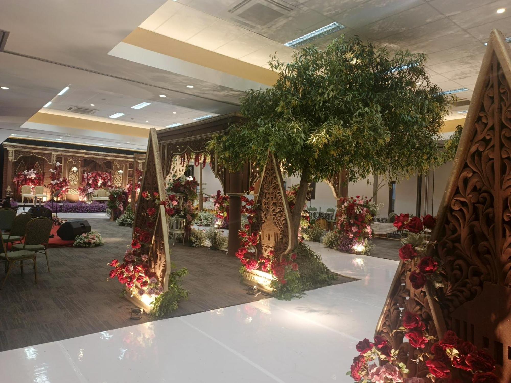 Tos Hotel & Convention Center Tangerang Powered By Archipelago ภายนอก รูปภาพ
